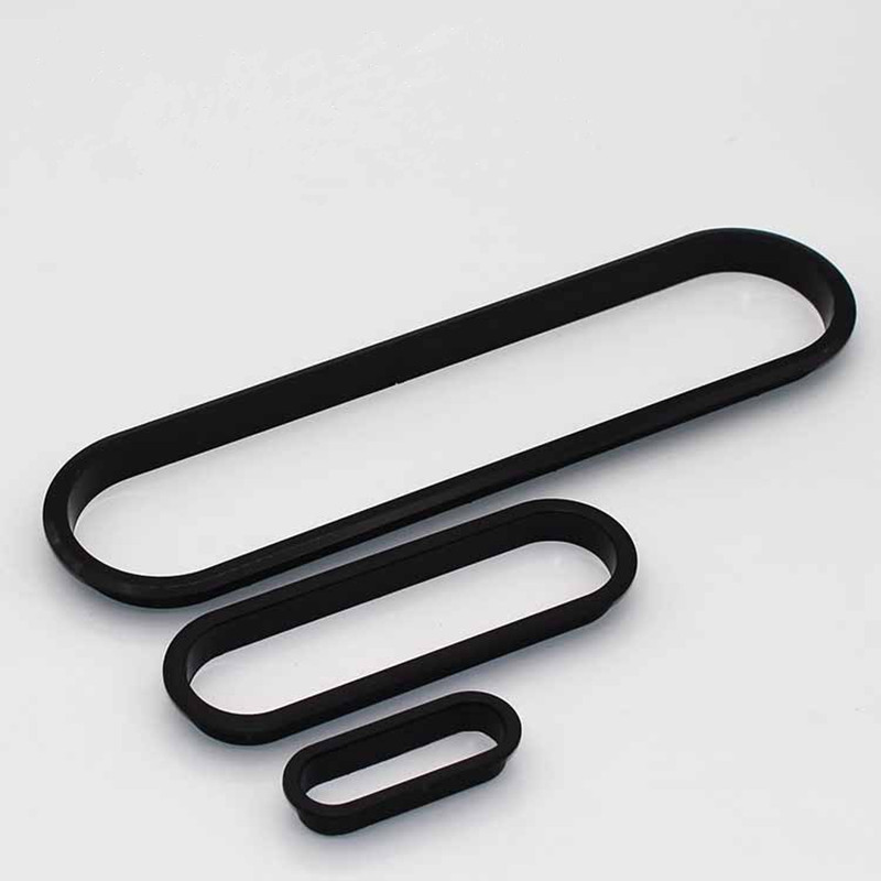 2個入り プラスチック製テーブルケーブル出口グロメット 楕円 - Furniture Hardware Outlet のレビューと価格