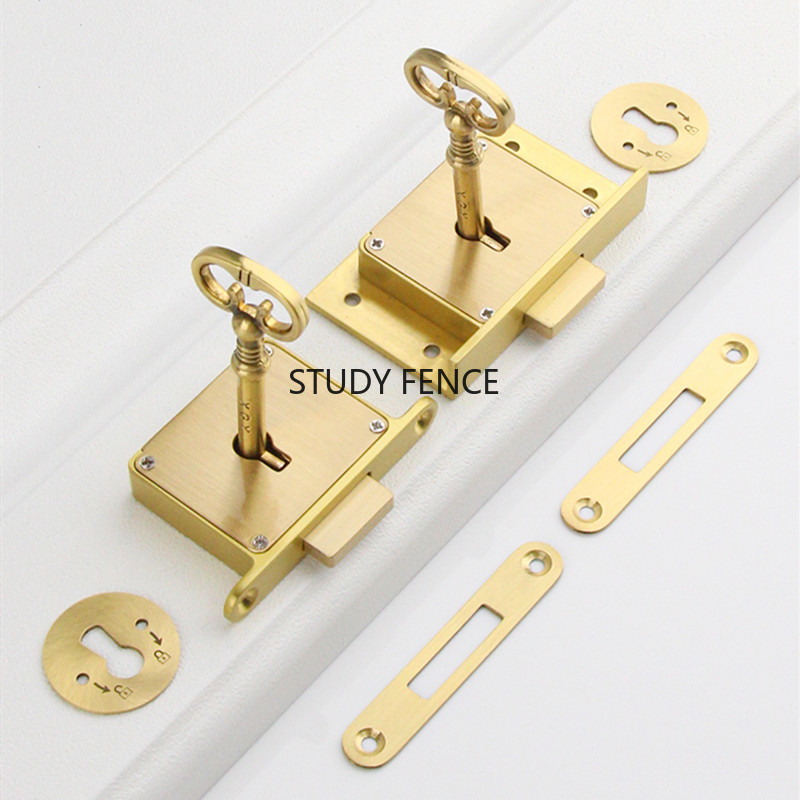 1PC アンティーク金属引き出しロックワインキャビネットドア - Furniture Hardware Tools のレビューと価格