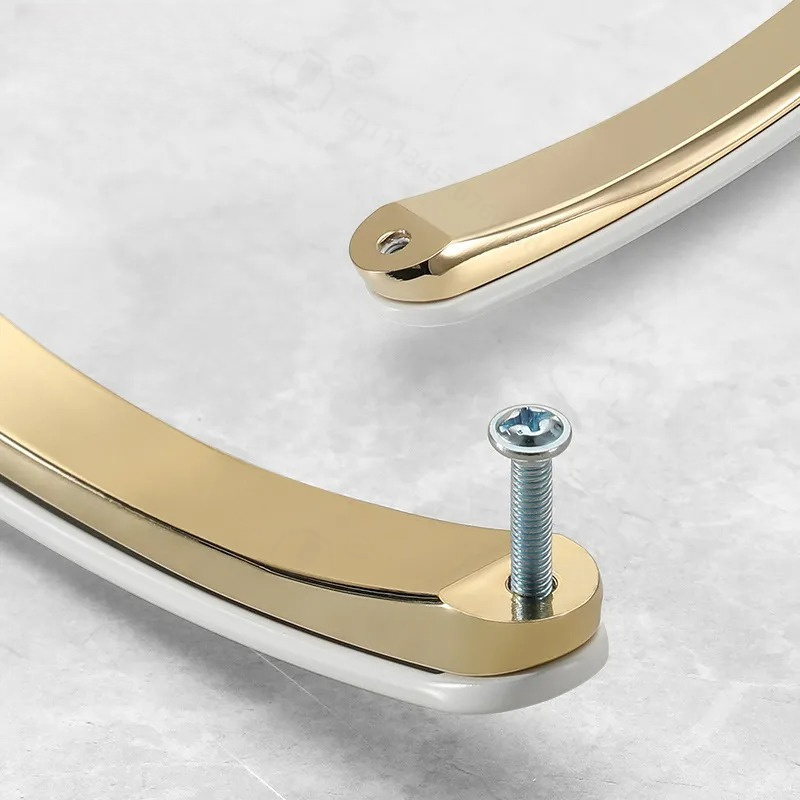 モダンなシンプル亜鉛合金製キャビネット引き出しハンドル、軽量 - Furniture Hardware Pulls のレビューと価格